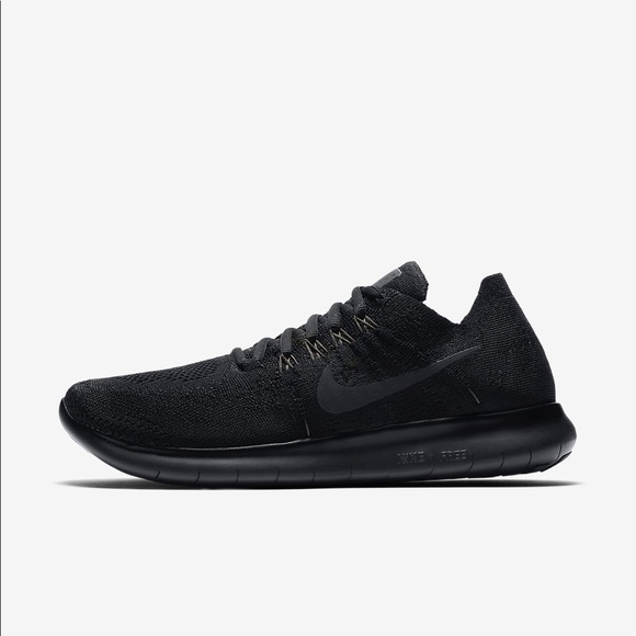 nike free run flyknit all black